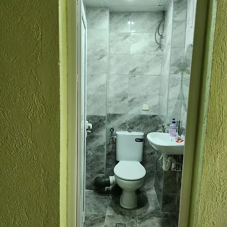 בית הארחה Lachevi *