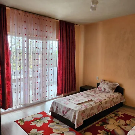 Lachevi בית הארחה