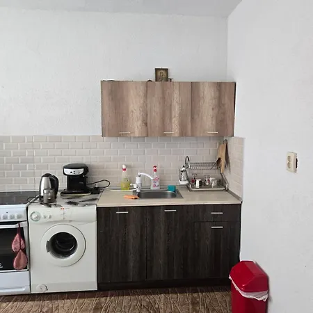 Lachevi * סנדנסקי